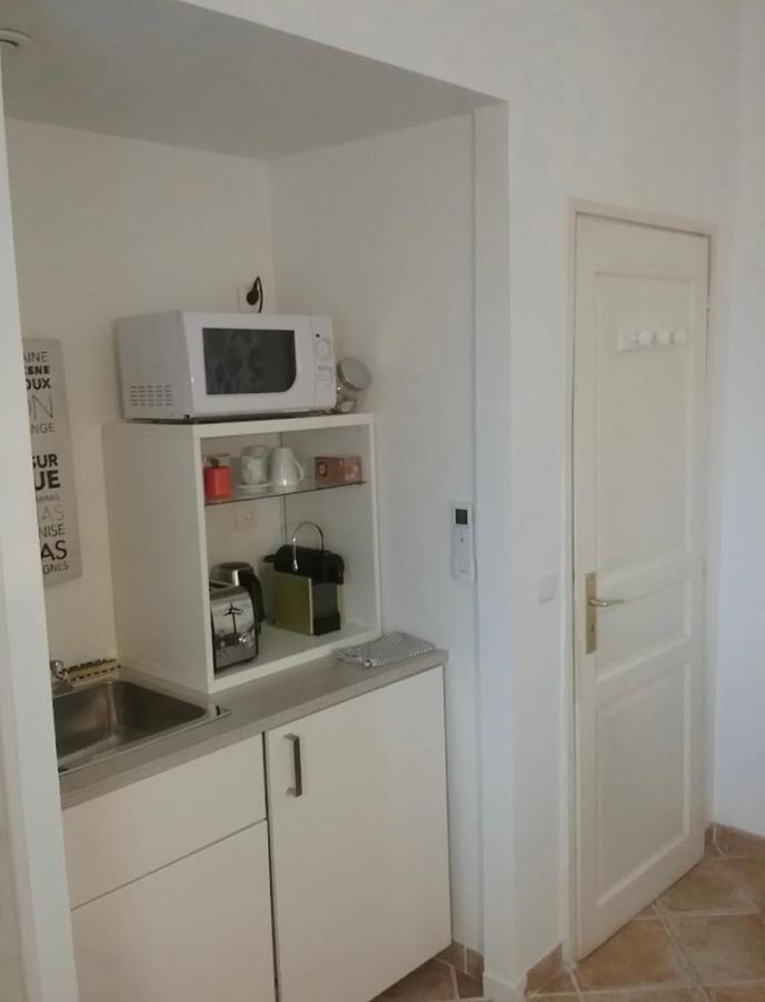 Une Chambre En Ville L'Isle-sur-la-Sorgue Exterior photo